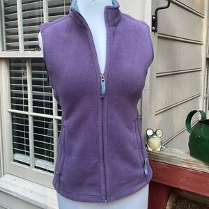 NWT- Eddie Bauer PLUM Polartec Classic 200 Fleece Vest Size S